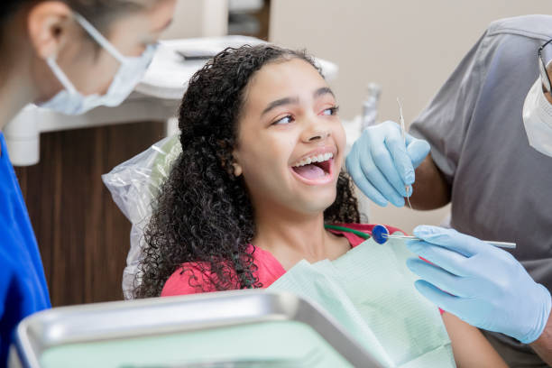 Best Emergency Dental Extractions in Lyons, OR